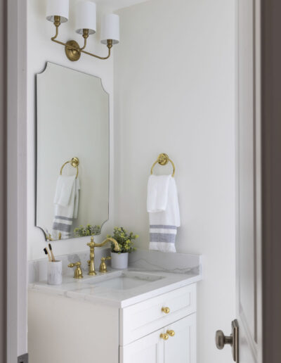 characterhomeservices bathroom 09.web - Bathrooms