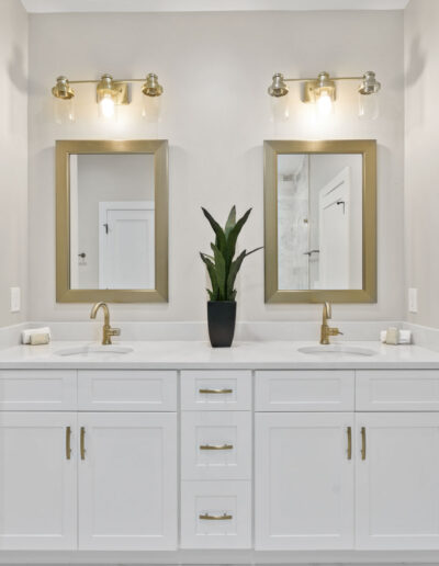 characterhomeservices bathroom 24.web - Bathrooms